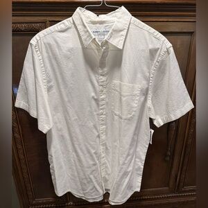 Old Navy White Short Sleeve Button Down - Men’s Size Large - NWT